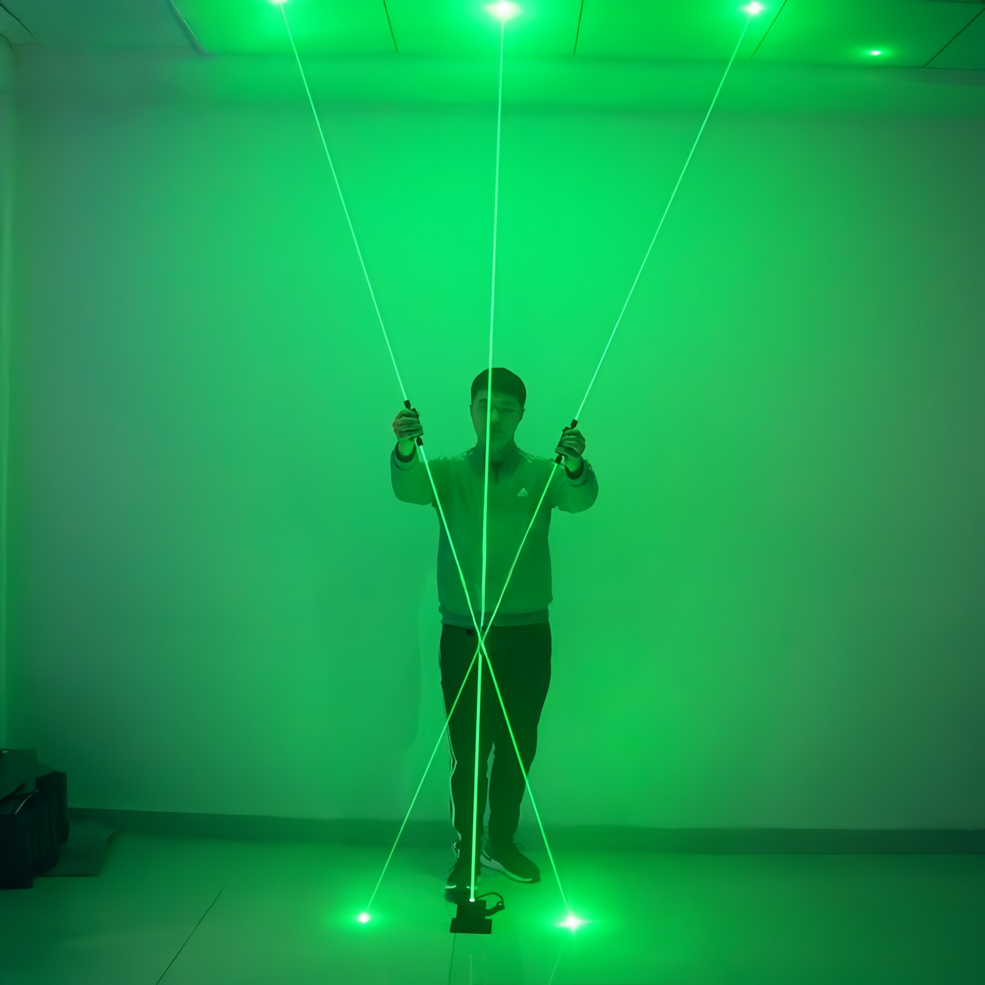 Espada laser fluorescente gran - Industrial Laser Beam avaliação e preço