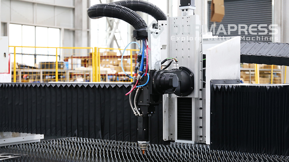 Cabeça de corte chanfrada 30kw - Quality Industrial Laser Cutting avaliação e preço