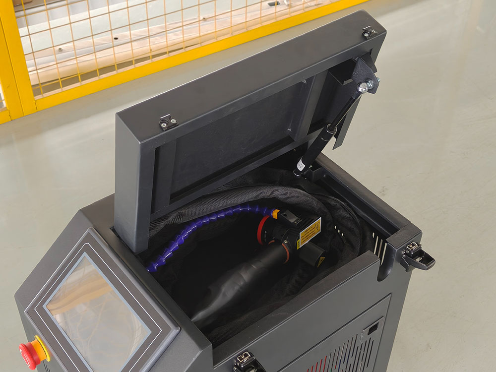 Máquina de Limpeza a Laser Pul - Industrial Laser Paint Removal avaliação e preço